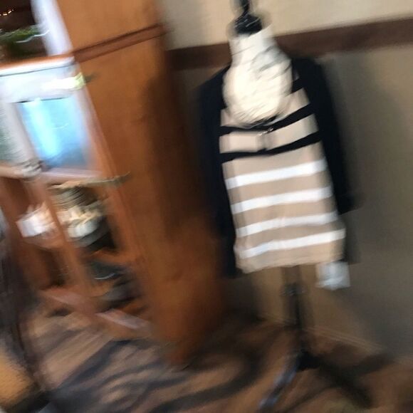 Craft and Barrow Blouse with Attached Sweater Large - Picture 11 of 16